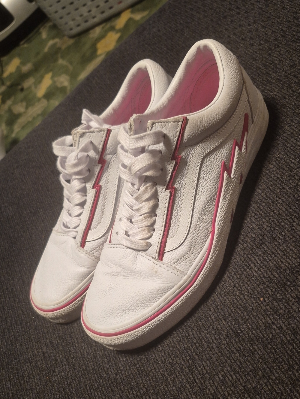 Vans White Sneakers with Pink Trim Lightning Detail